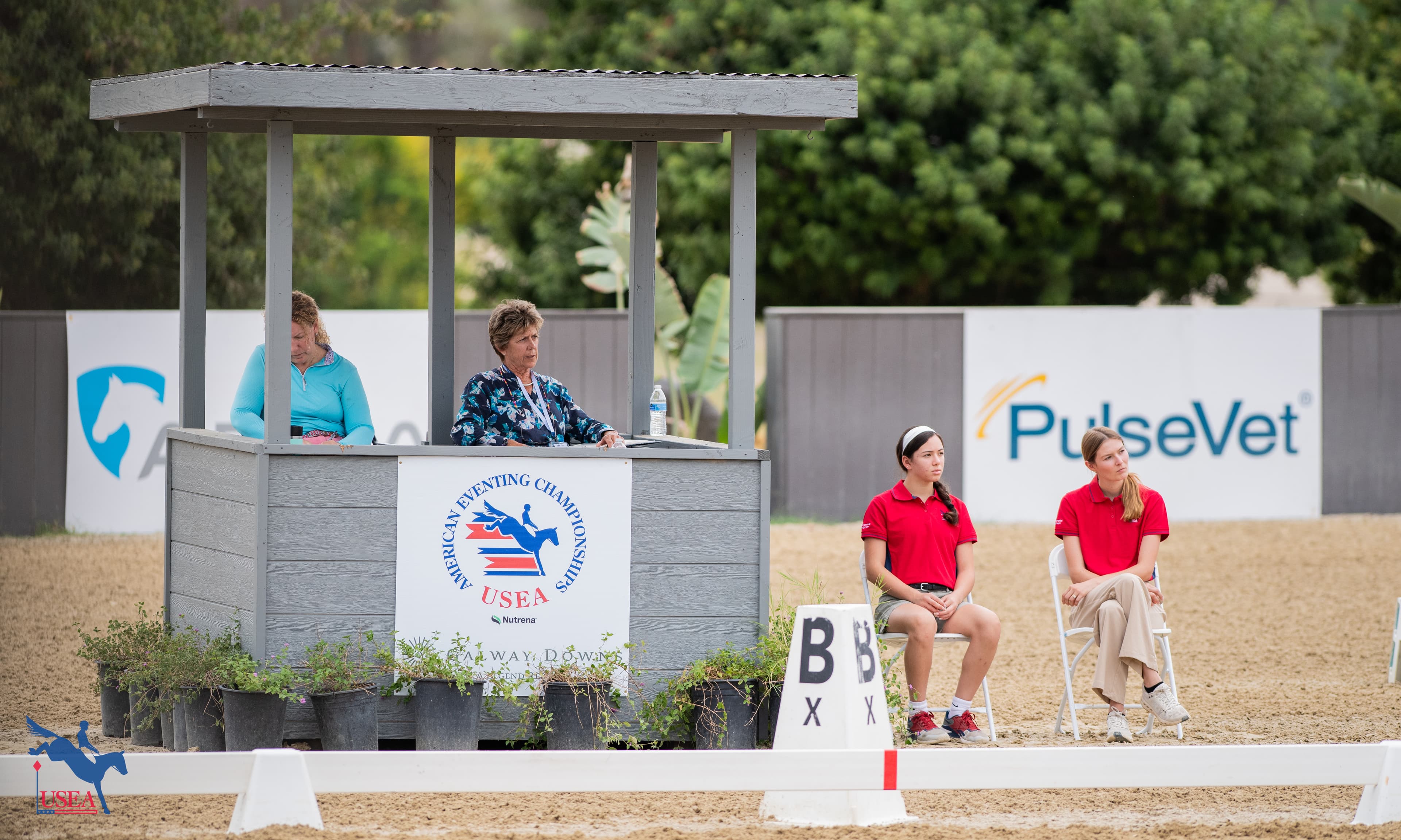 Stepping Behind the Curtain with the USEA Youth Mentorship Program