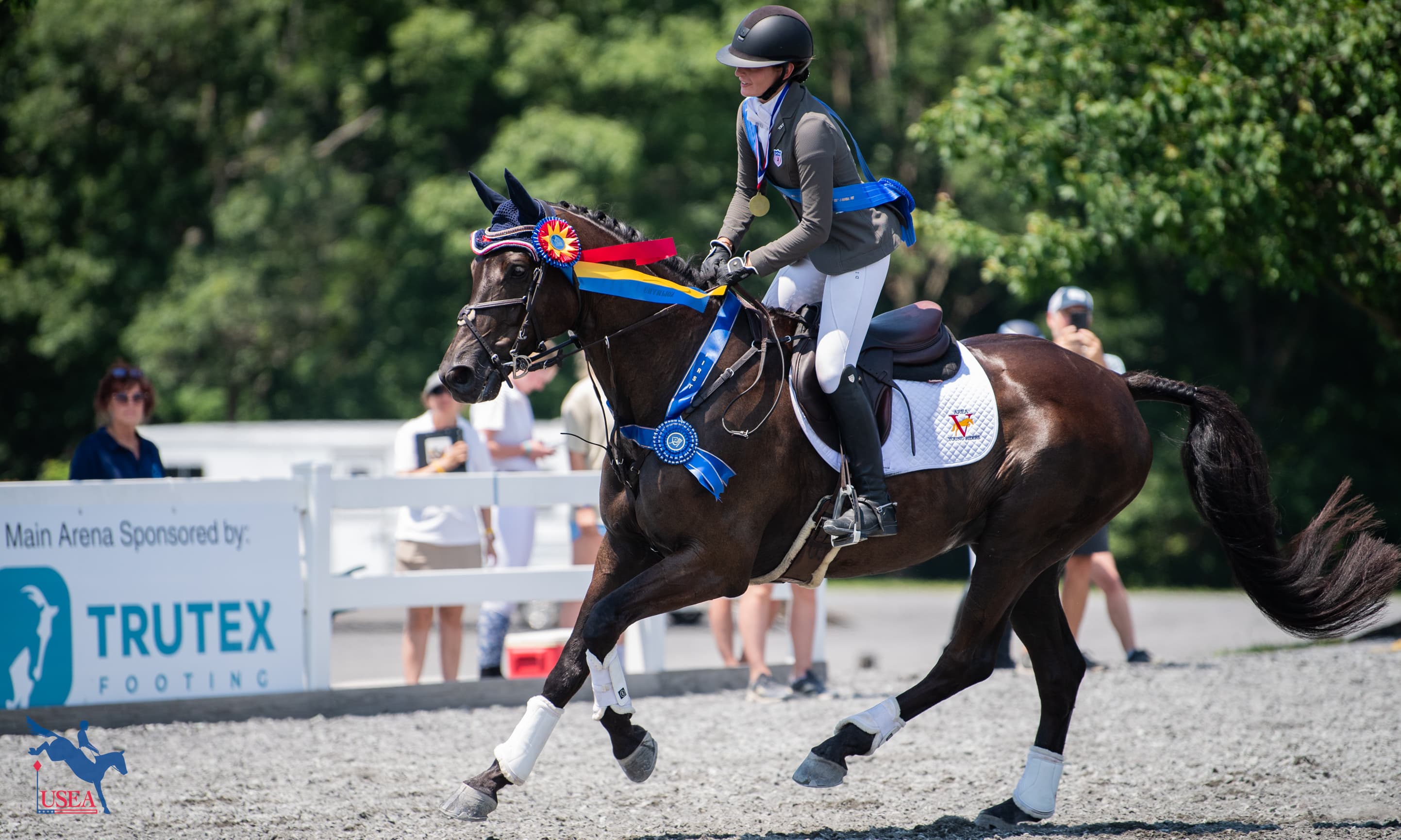Triumphs and Team Building on the Final Day of the USEF Eventing Young Rider National Championships