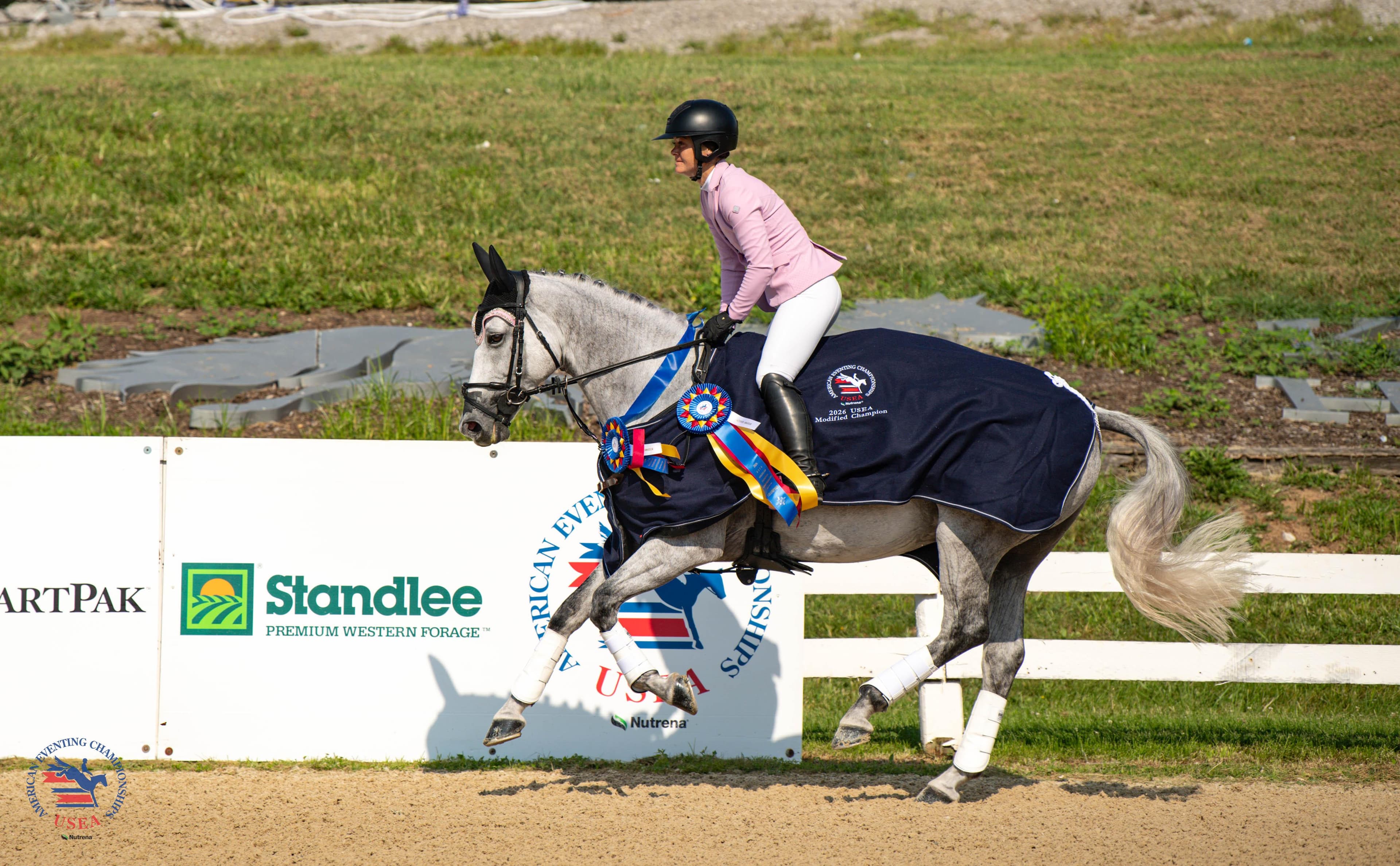 Clear Rounds Clinch Standlee USEA Modified Championship Titles for Collier, Carter, and Fry at #AEC2026