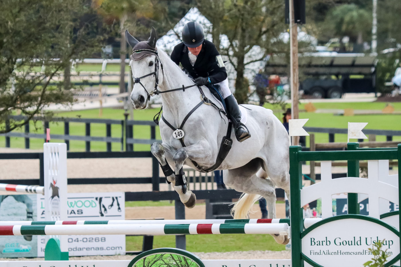 Sara Gumbiner and Polaris had the first double clear round of the day. Samantha Clark Photo.
