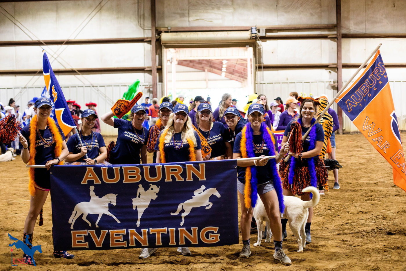 They've got spirit, yes they do! Auburn Eventing took home the highly coveted spirit award this year.