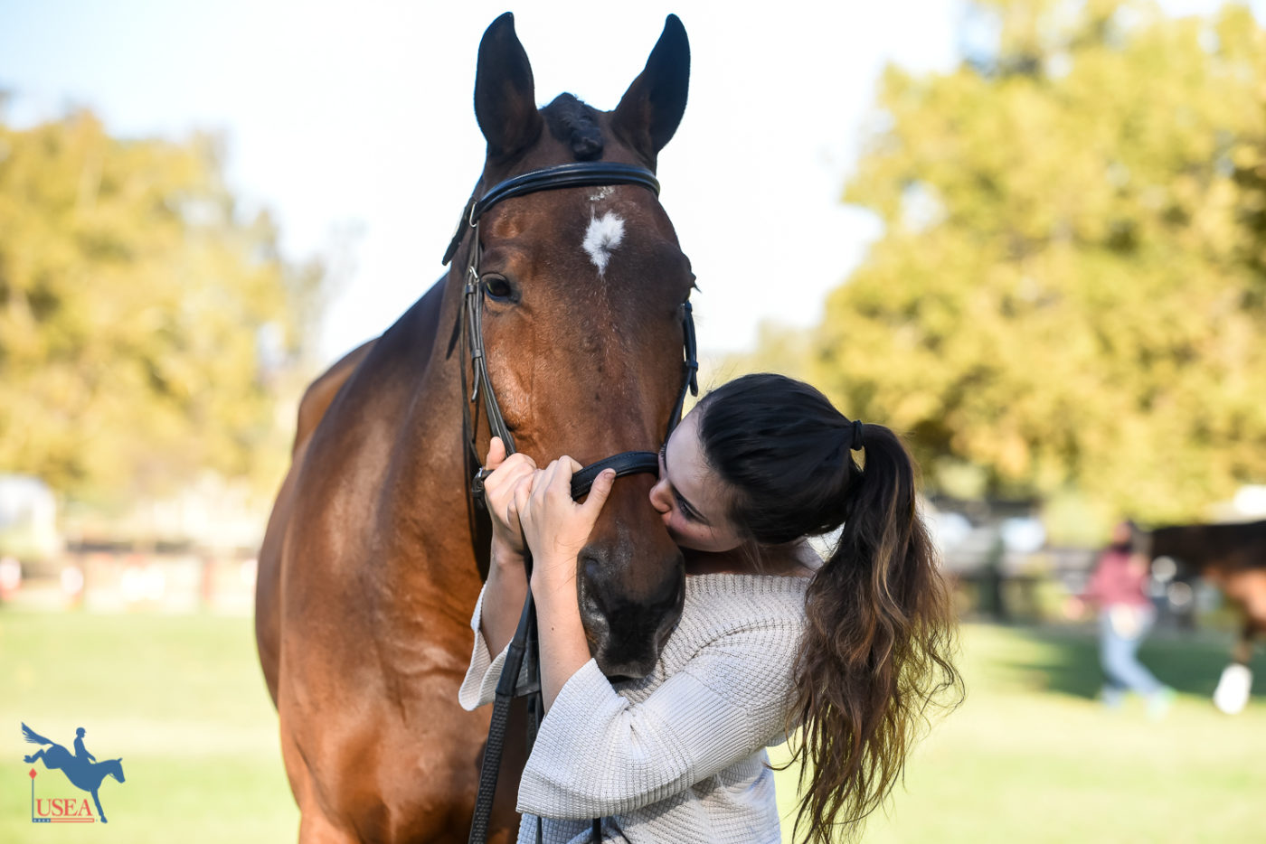 Kisses for Clear Approval. USEA/Jessica Duffy Photo.