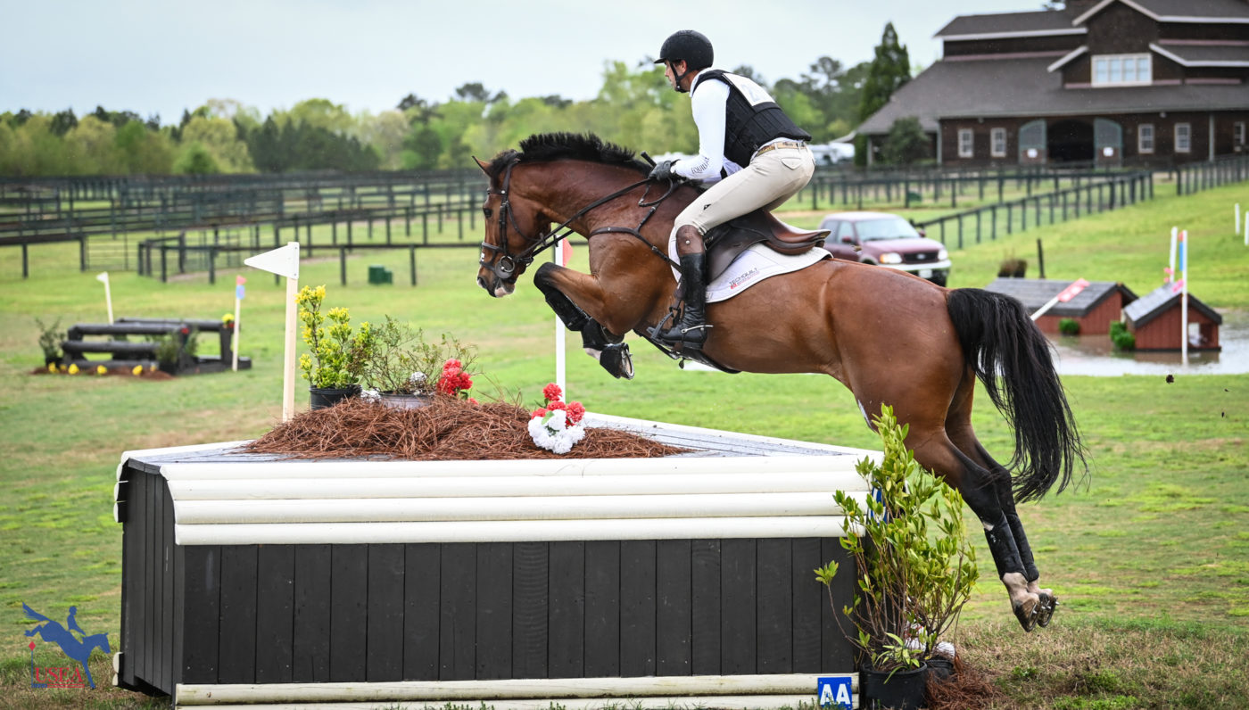 Will Coleman and Off The Record jump a tricky corner on the CCI4*-S course. USEA/Lindsay Berreth photo
